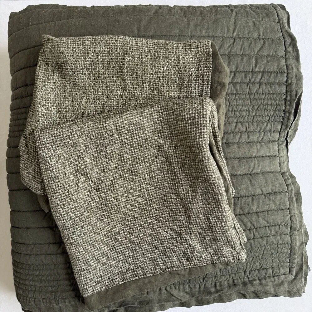 West Elm European Flax Linen Linework Quilt King Size w/2 Euro Shams Olive Green